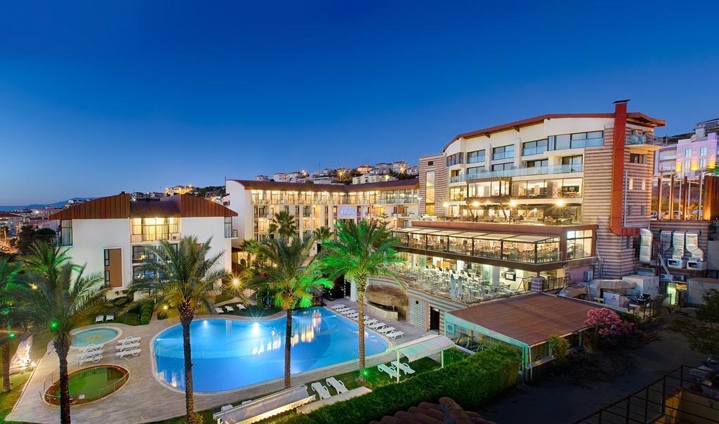 Piril Hotel Thermal&Beauty Spa Çeşme Eksteriør bilde